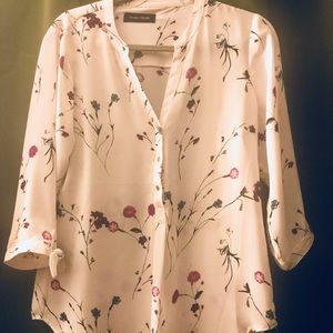 White Floral misses blouse